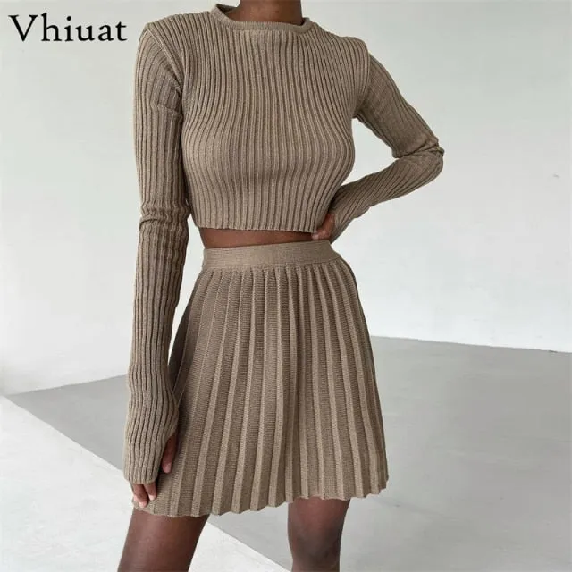 Trendy Winter Knitted Pleated Crop Top And Skirt Set